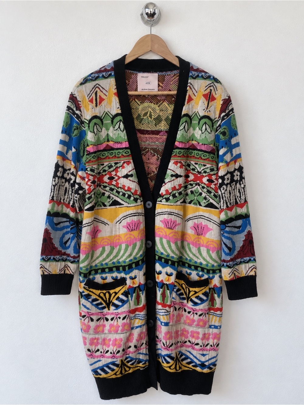 ALDOMARTINS Nashira Cardigan Sweater